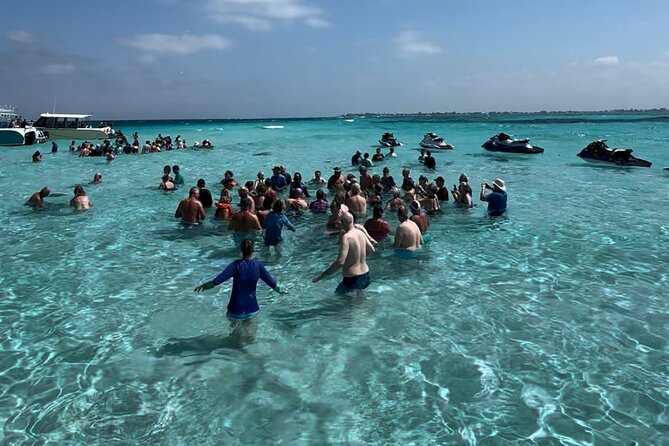 3 Stop Boat Tour Stingray City Coral Gardens and Starfish Point - The three details that matter most