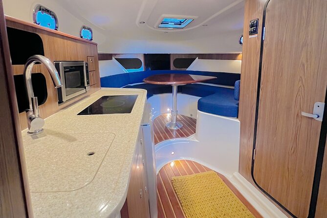 Cayman Private Luxury Charters - Stingray City, Snorkel, & More - Captains, communication, and the level of guidance