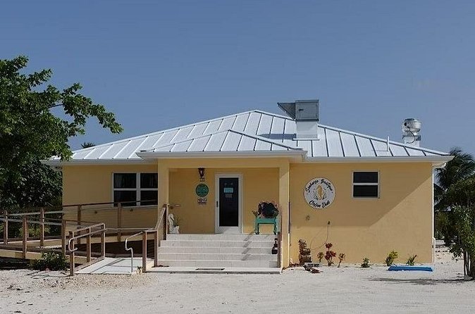 CaymanVisitor Hide & Seek GeoTour Self-Drive Tour - What the $12.50 fee really buys you
