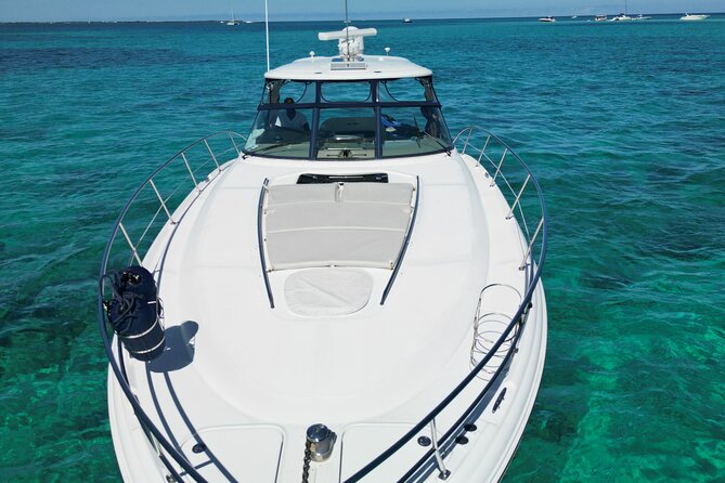 Half Day Private Tour with Jet Ski Experience in Cayman Island - The jet ski adds speed to a relaxed boat day