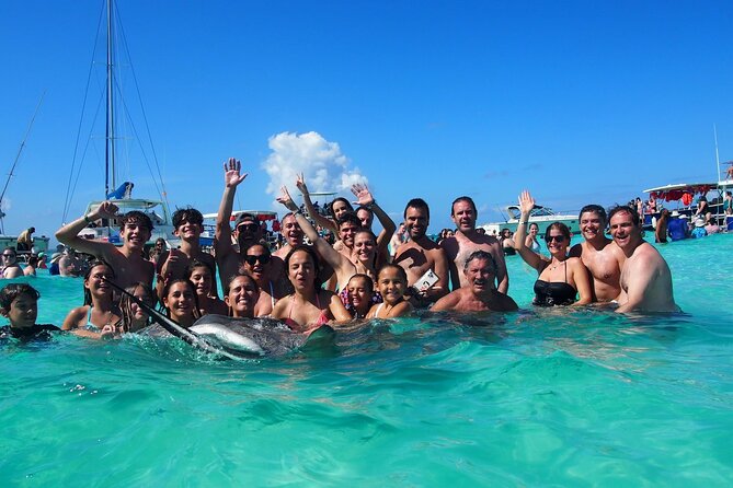 Private 4 hour Catamaran Tour - Starfish Point for a gentler stop