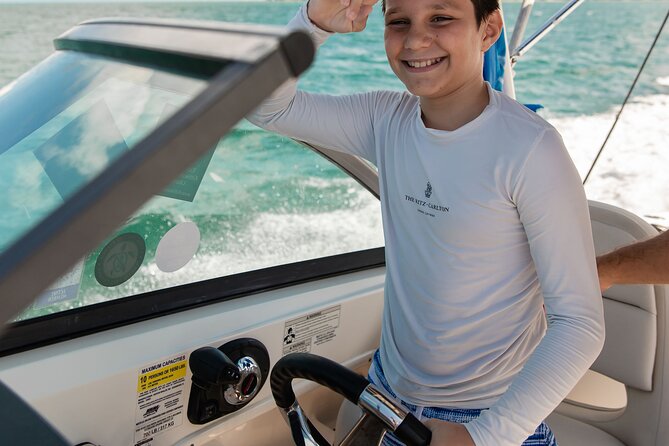 Private boat charter in Grand Cayman - Kaibo for lunch, with one extra cost
