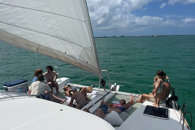 Private Luxury Catamaran Tour to Stingray City and Snorkel - Packing for a smooth half-day on the water