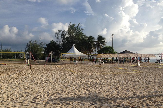 Seven Mile Beach Getaway - The return trip is useful for cruise schedules